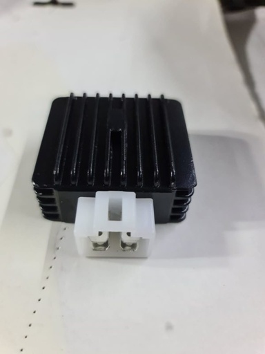 [CM03957-B2/E5] Regulador Corriente Kayo TT 190R